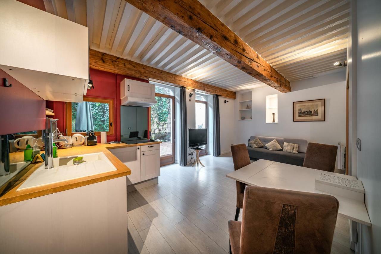 Secret Courtyard Of Annecy Apartment ภายนอก รูปภาพ